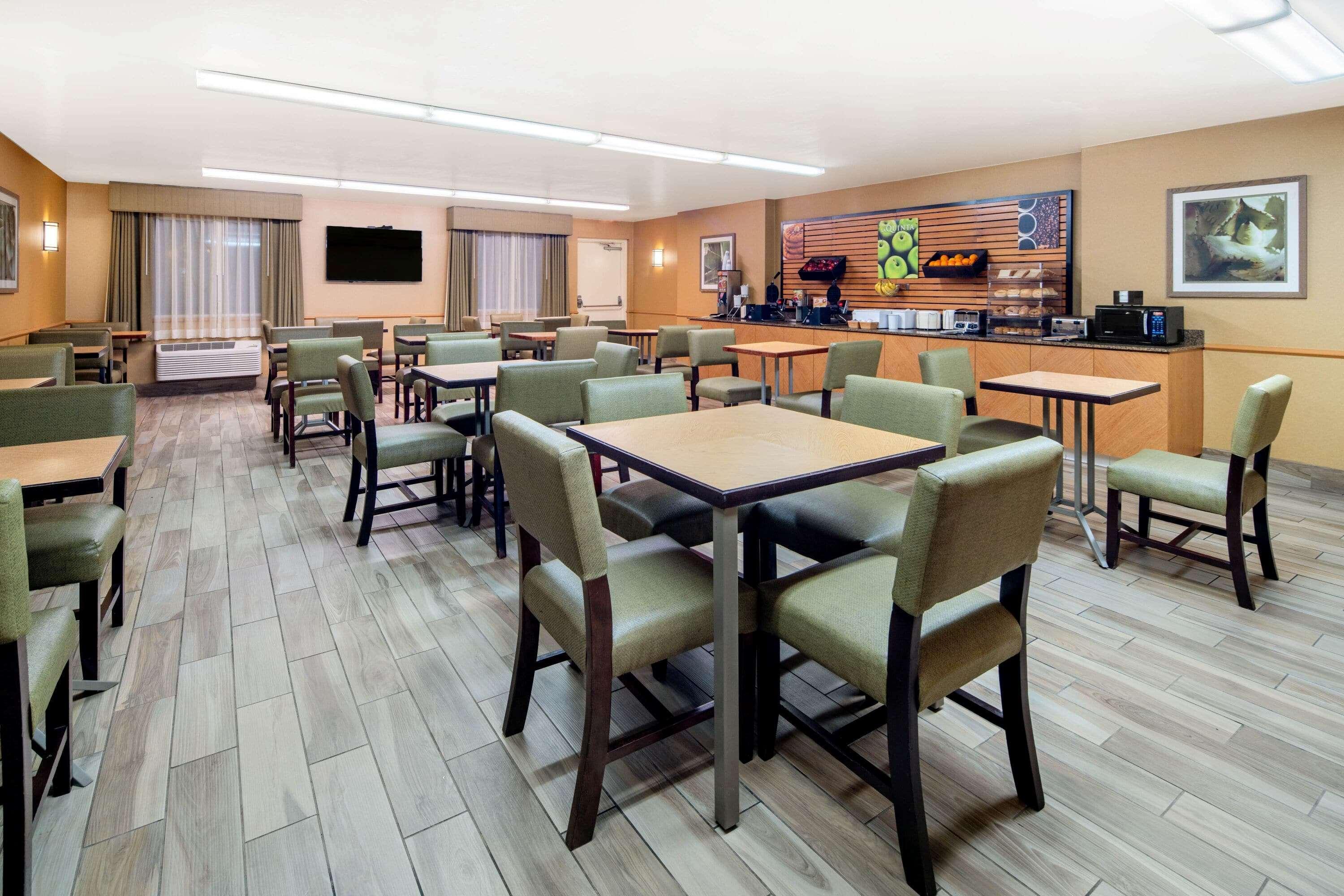 La Quinta Inn & Suites By Wyndham Irvine Spectrum Kültér fotó